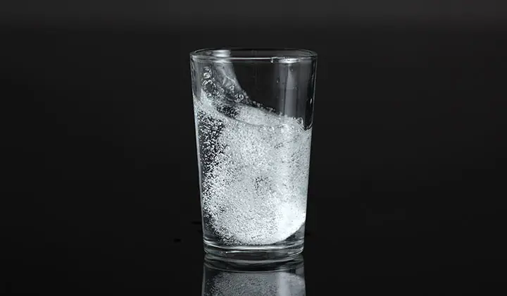 Glas mit Magnesium