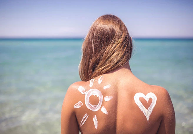 Was hilft gegen Sonnenbrand?